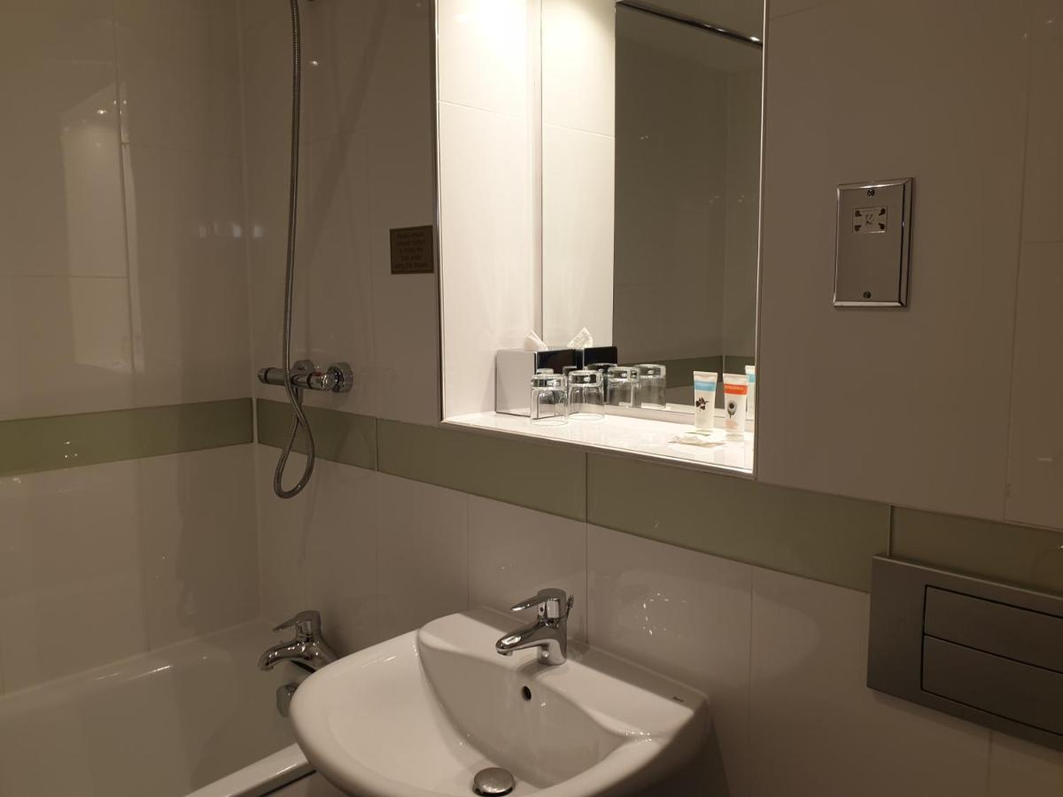 Legacy Preston International Hotel Zewnętrze zdjęcie